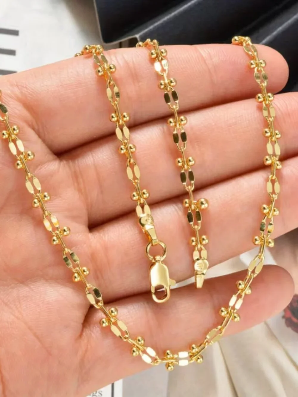 18K Gold 18